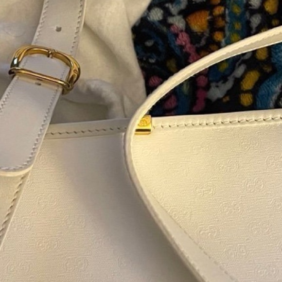 Gucci-Gucci Shoulder Bag White GG Coated Canvas Leather Trim with Webbing - Picture 6 of 11